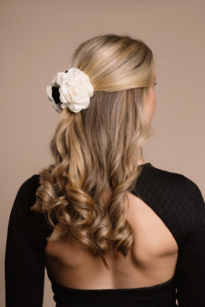 Rose Double Flower Claw - Ivory