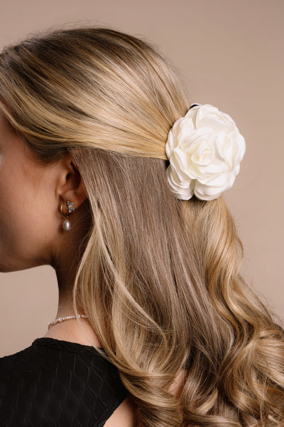 Rose Double Flower Claw - Ivory