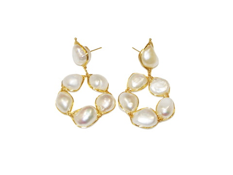 Pearl Circle Drop Studs